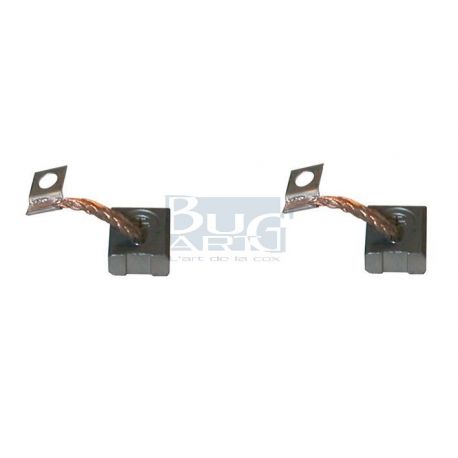 CHARBONS DYNAMO 6 VOLTS paire
