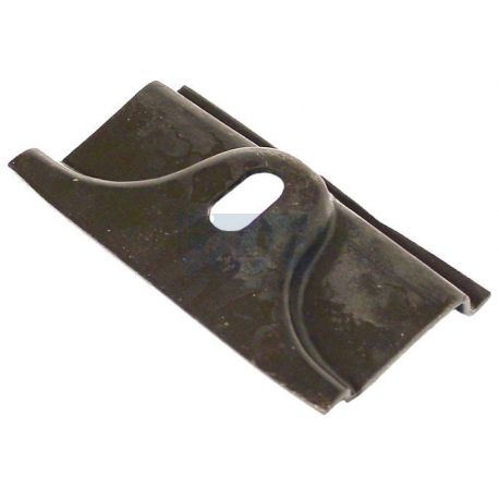 PATE DE RETENUE DE BATTERIE 67-