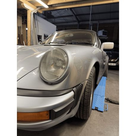 Porsche 911 Targa 3.0 SC